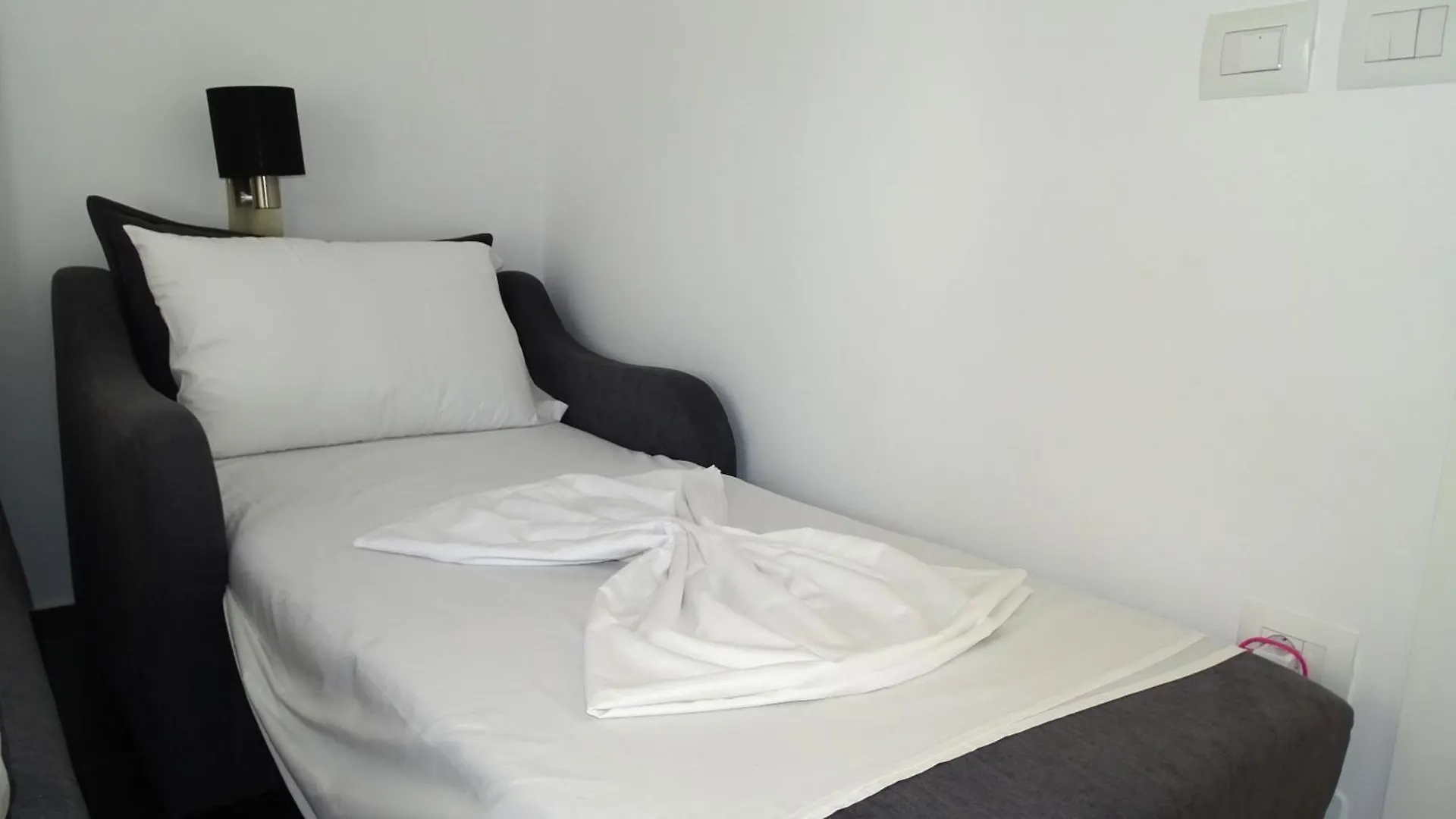 קסאמיל Hotel Keli