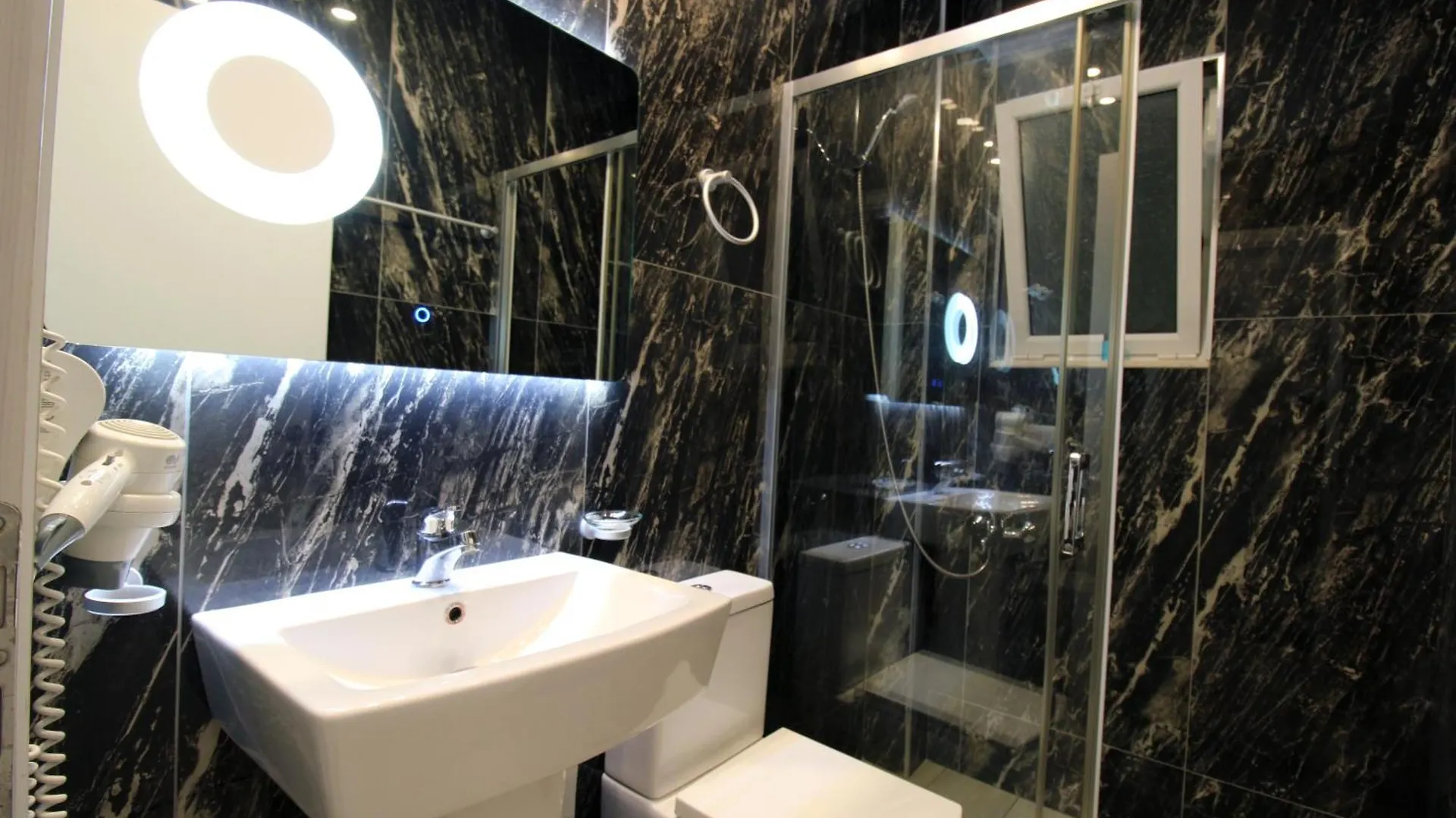 קסאמיל Hotel Keli